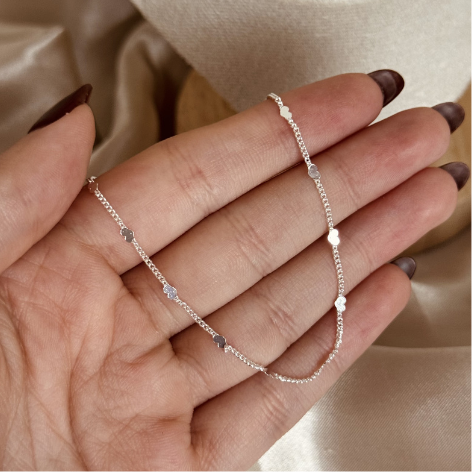 Choker mini corações