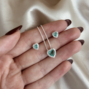 Conjunto cora&ccedil;&atilde;o verde