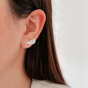 Brinco ear cuff ramo folha